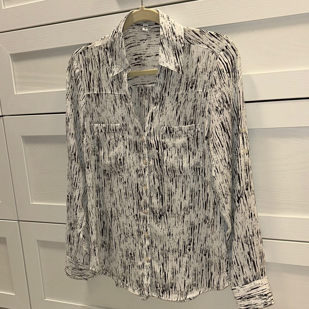 Express Monochrome Abstract Shirt